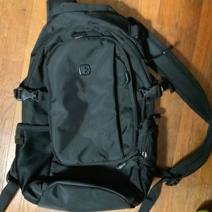 SWISSGEAR 18" City Backpack - Black